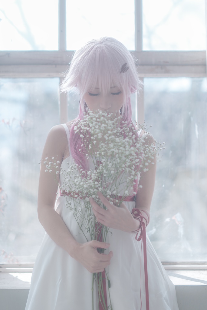 Guilty Crown 楪いのり コスプレ写真集 PRAY