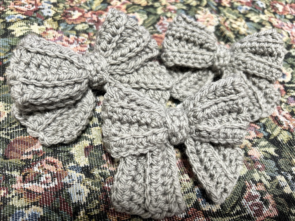 猫耳キャップとおめかしリボンのセット🎀