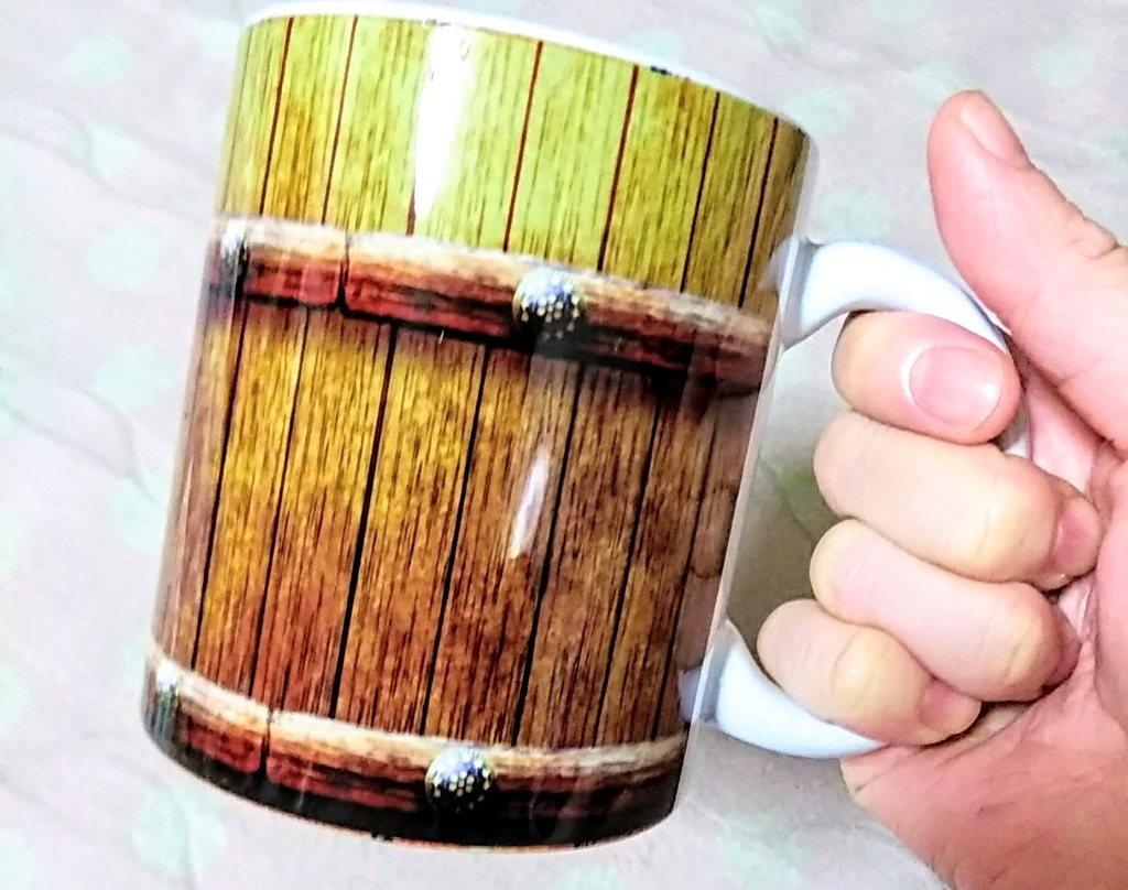 ファンタジーっぽいコップ