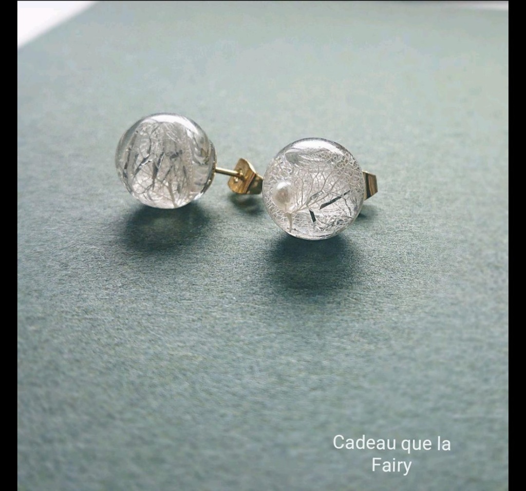 【No.579】紫陽花（白）ピアス