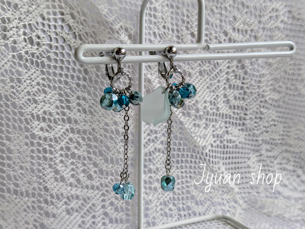 ブルーロック イメージカラー イヤリング/ピアス *凪*玲王*馬狼*ニ子*蟻生*凛 ver.