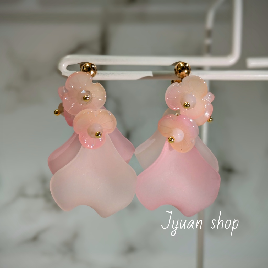 鬼滅  ※炭治郎※禰豆子※善逸※伊之助※玄弥※カナヲ※ イメージカラー イヤリング/ピアス