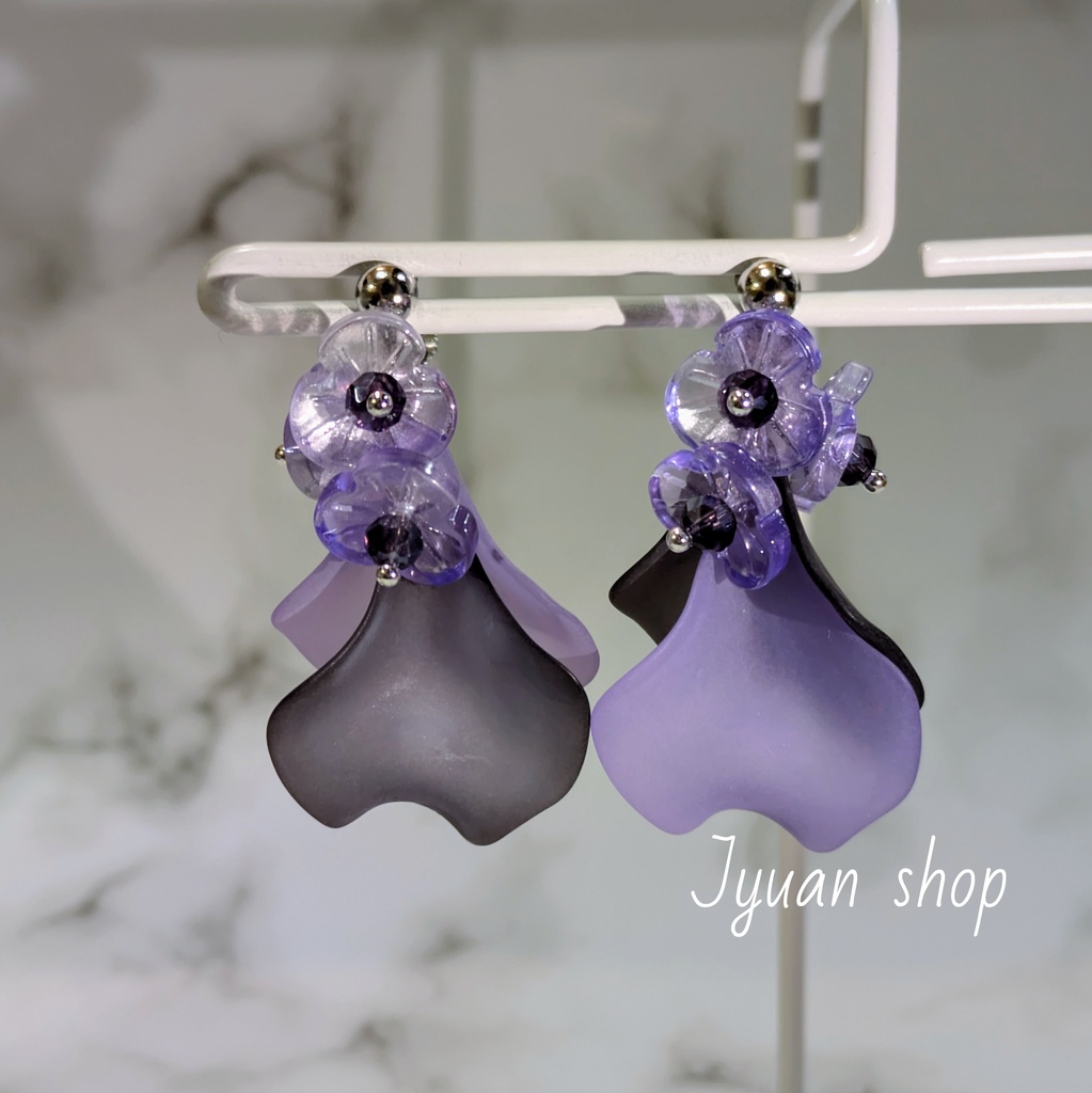 鬼滅  ※炭治郎※禰豆子※善逸※伊之助※玄弥※カナヲ※ イメージカラー イヤリング/ピアス