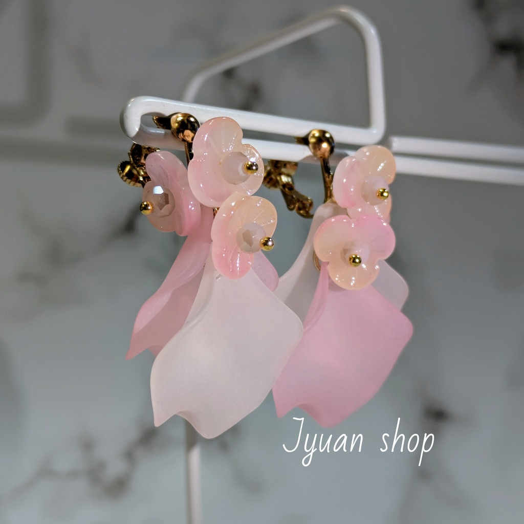 鬼滅  ※炭治郎※禰豆子※善逸※伊之助※玄弥※カナヲ※ イメージカラー イヤリング/ピアス