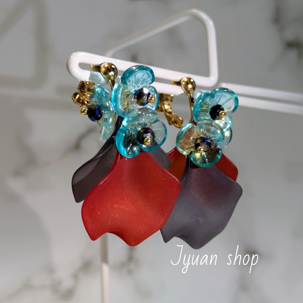 鬼滅  ※炭治郎※禰豆子※善逸※伊之助※玄弥※カナヲ※ イメージカラー イヤリング/ピアス