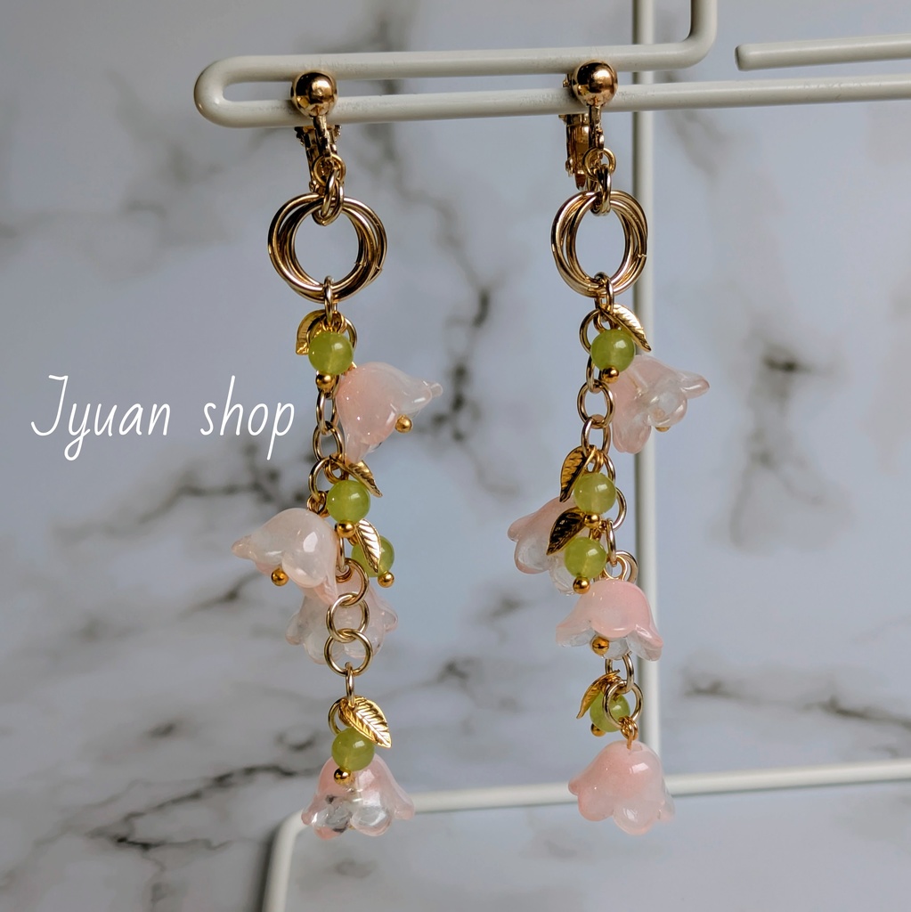 鬼滅 甘露寺蜜璃 イメージ イヤリング/ピアス