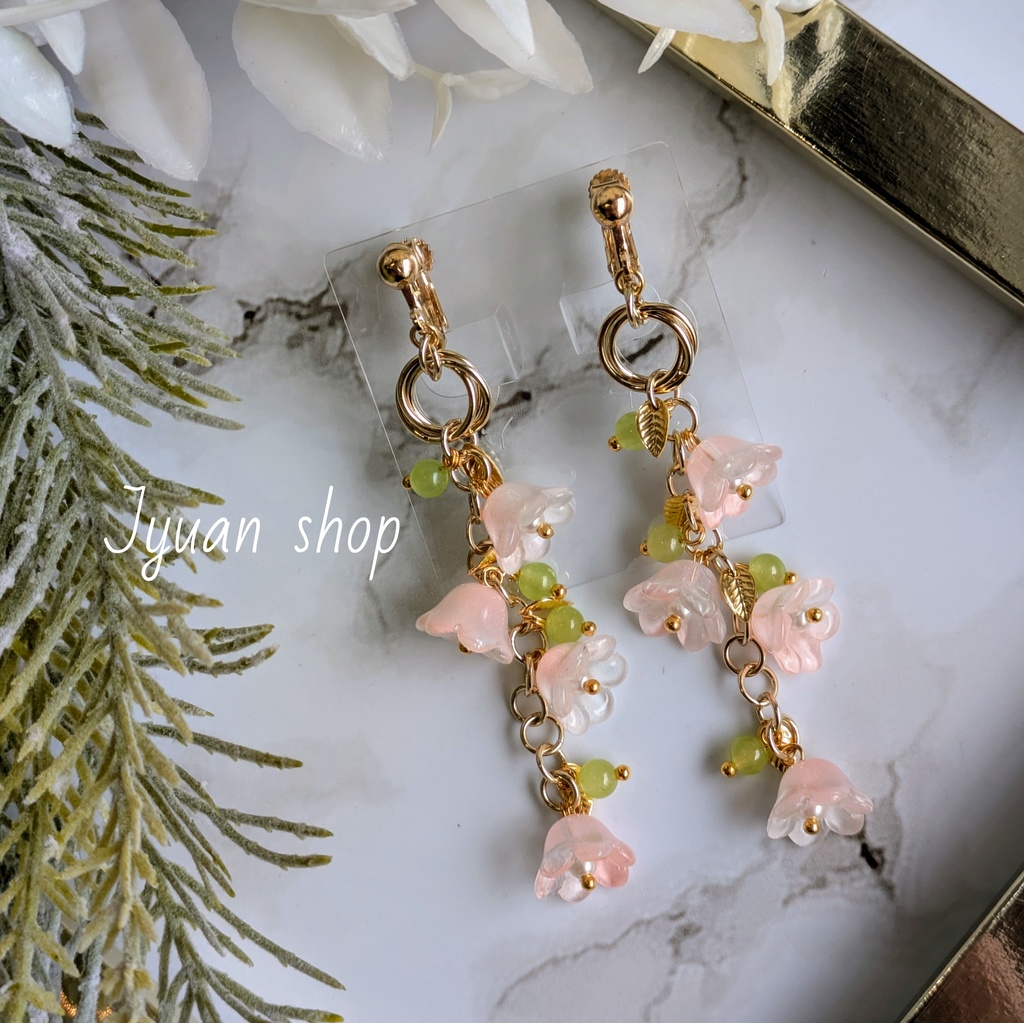 鬼滅 甘露寺蜜璃 イメージ イヤリング/ピアス
