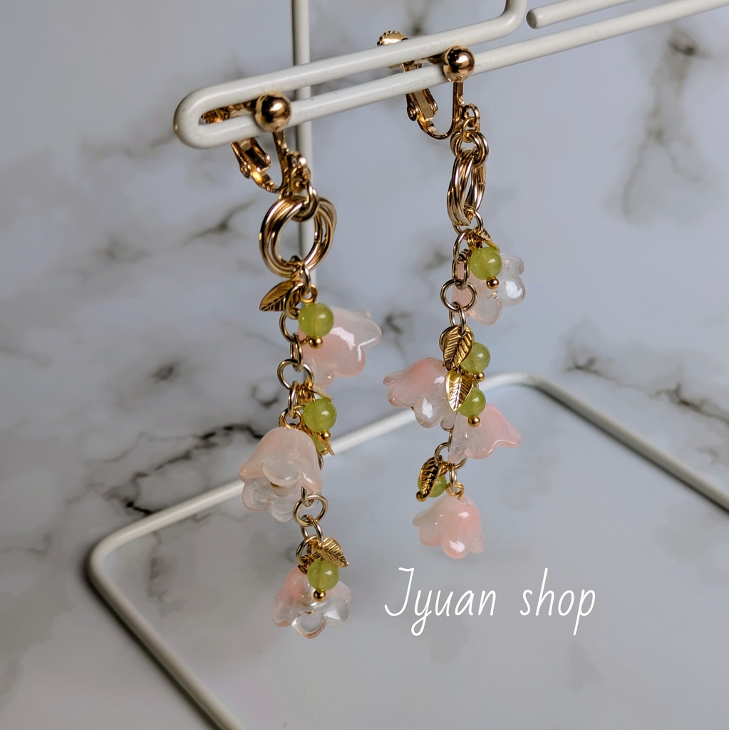 鬼滅 甘露寺蜜璃 イメージ イヤリング/ピアス