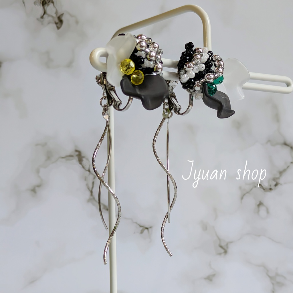 鬼滅 伊黒小芭内 イメージ イヤリング/ピアス