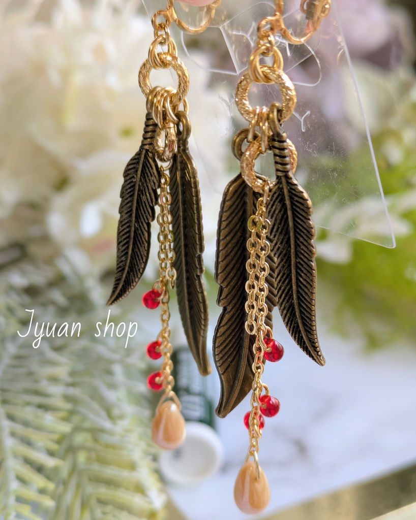 【再販】ヒロアカ ホークス イメージ イヤリング/ピアス デザイン②