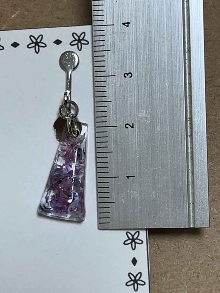 ワンポイント×台形 イヤリング