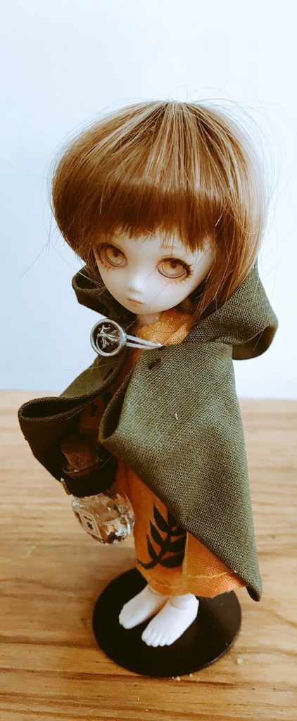 オビツ11サイズ「緑の召喚ケープ」