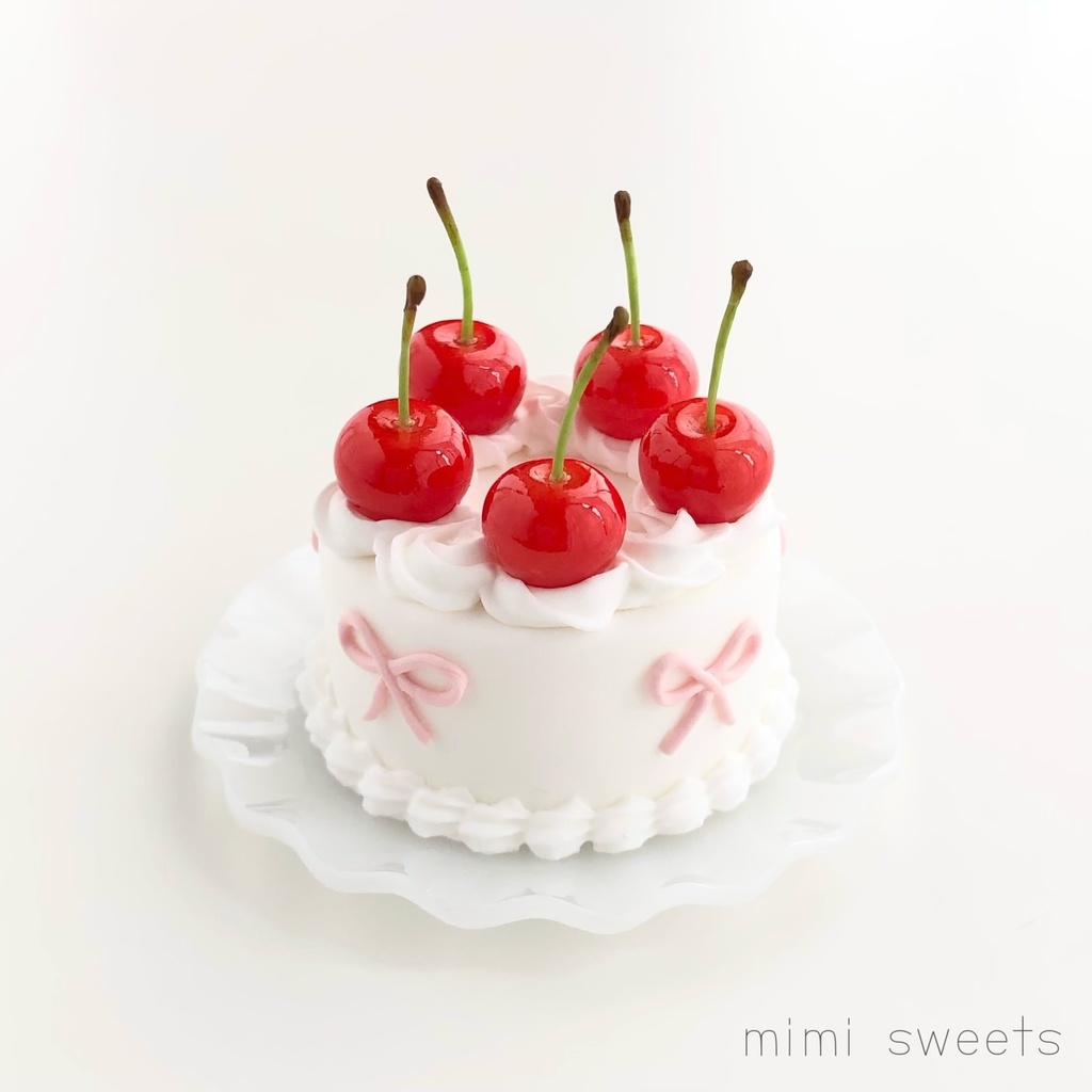 1/3 さくらんぼショートホールケーキ(ちいさめ)