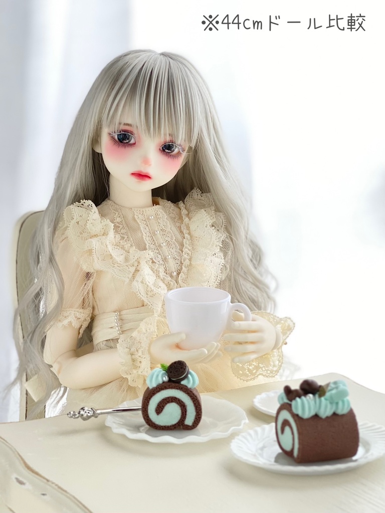 1/3 チョコミントロールケーキ(ホール+1カット)