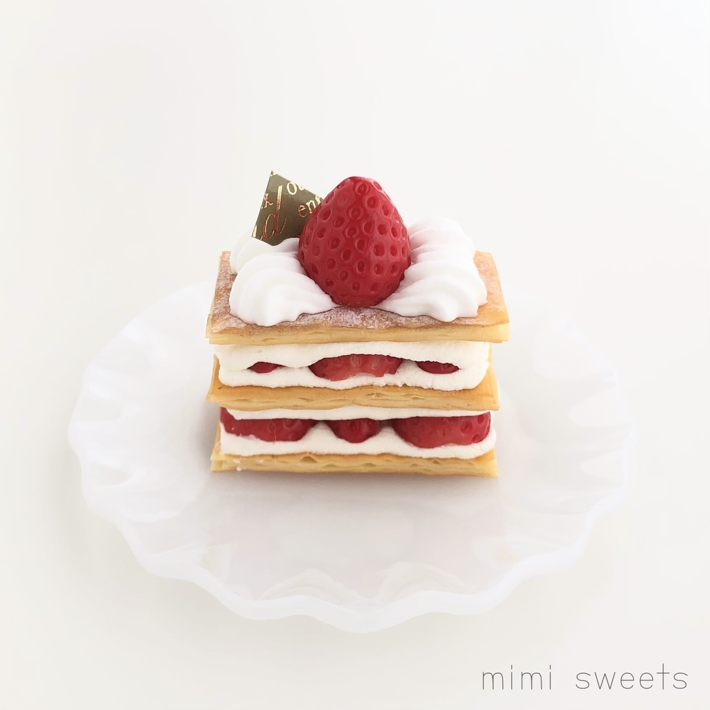 1/3 苺のミルフィーユ