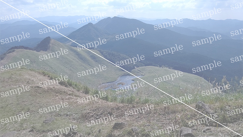 山の写真22-b01(IN曽爾高原)