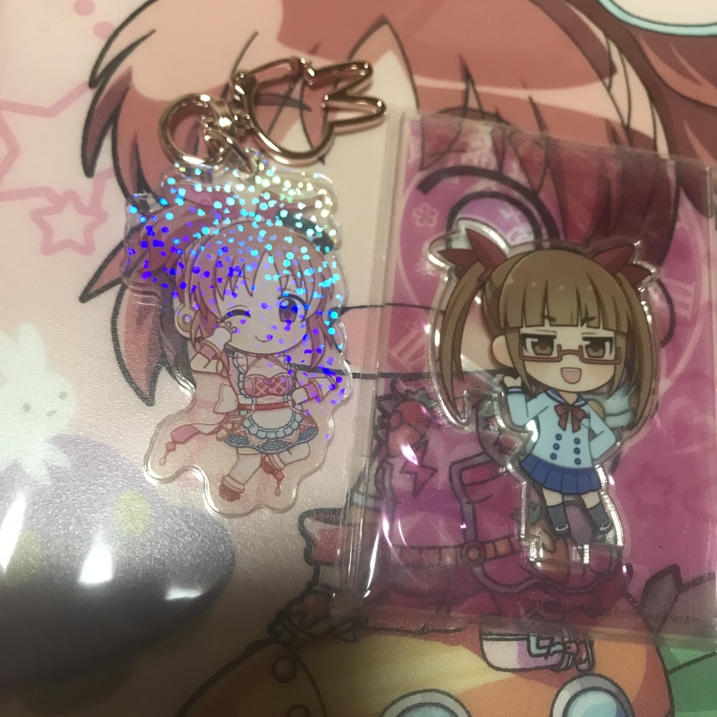 キラキラアクリルキーホルダー