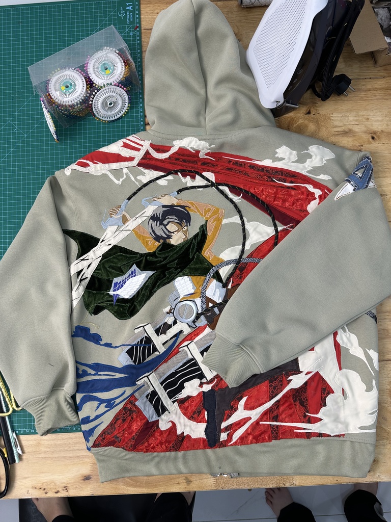 進撃の巨人|リヴァイ兵長 立体機動 ハンドメイドパーカー / ジャケット(限定10着)