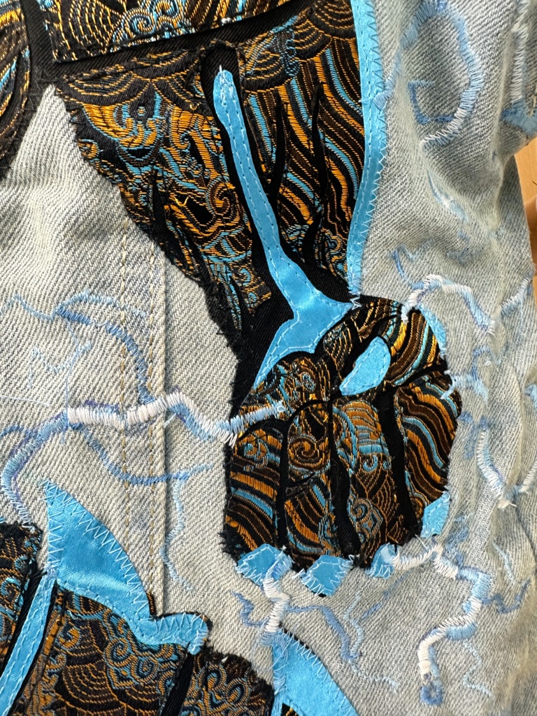 怪獣変身ジャケット|人間を超える力を宿したハンドメイドカスタムアウター