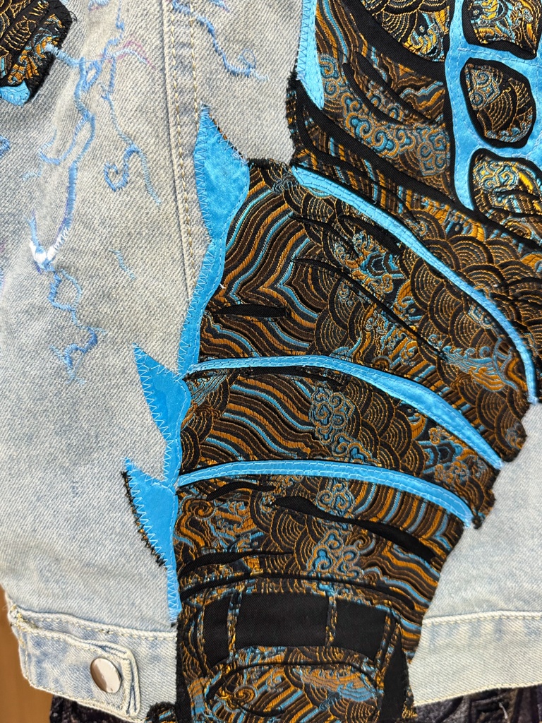 怪獣変身ジャケット|人間を超える力を宿したハンドメイドカスタムアウター