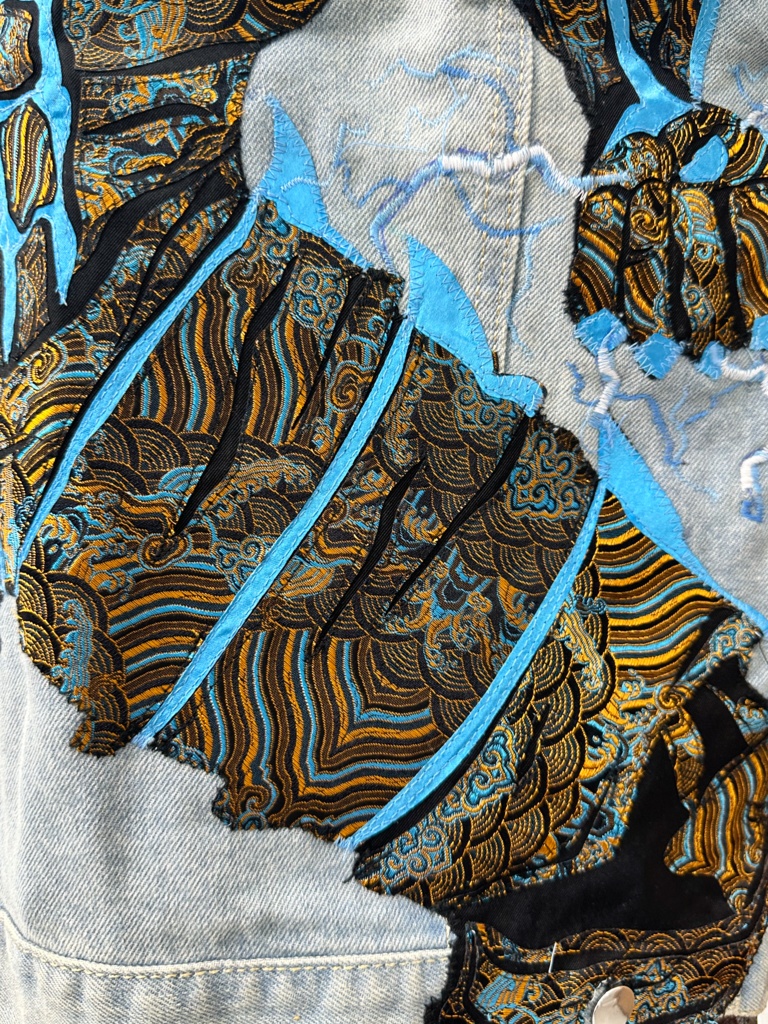 怪獣変身ジャケット|人間を超える力を宿したハンドメイドカスタムアウター