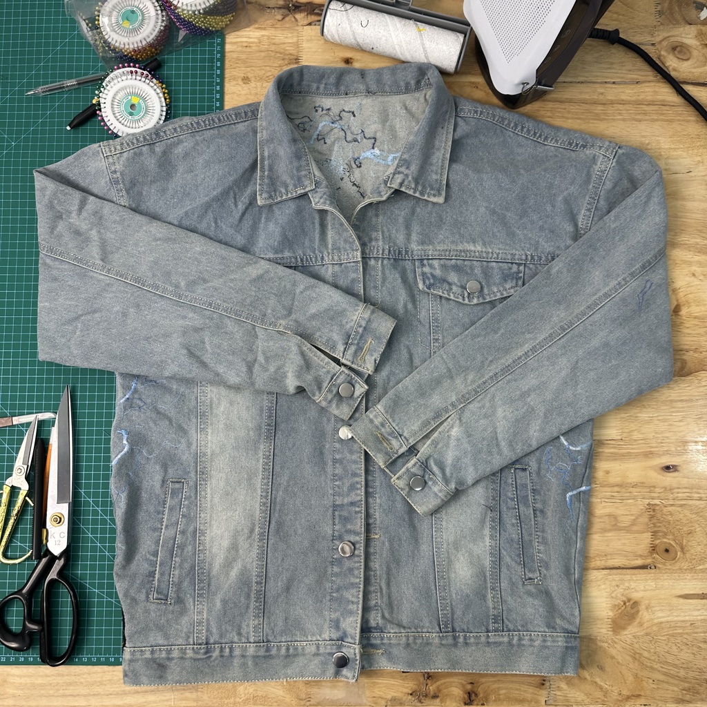 怪獣変身ジャケット|人間を超える力を宿したハンドメイドカスタムアウター