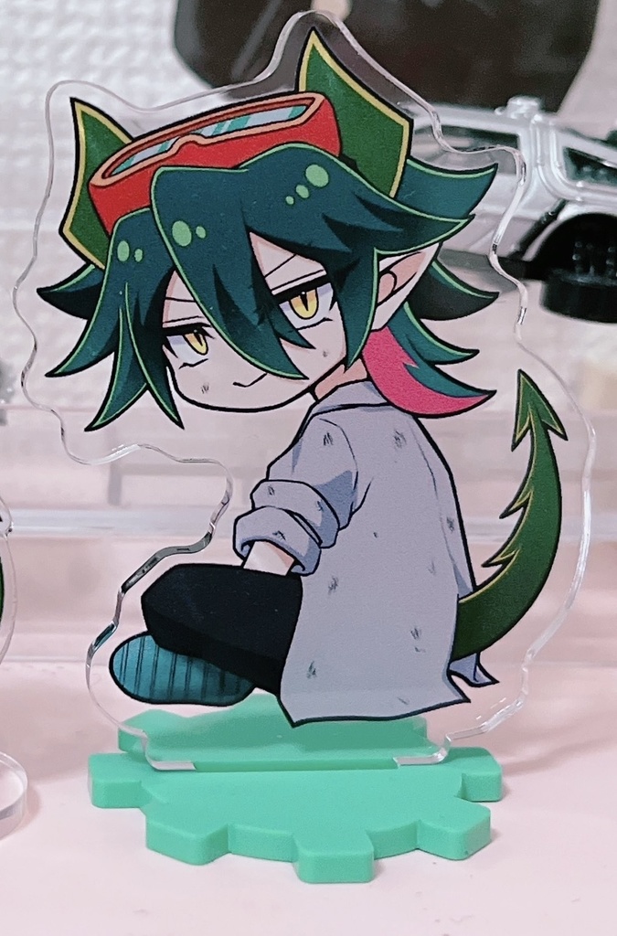 🔧おすわりアクスタ