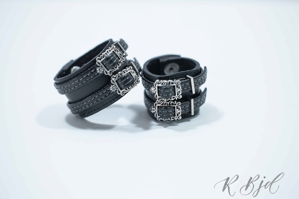 【SD17】メタルダブルバックル付きブレスレット