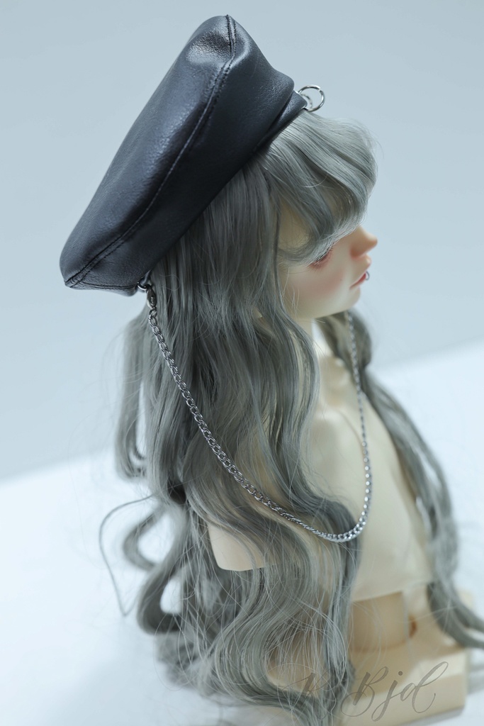 【全1/3サイズ対応可】パンク風チェーン付きレザーベレー帽