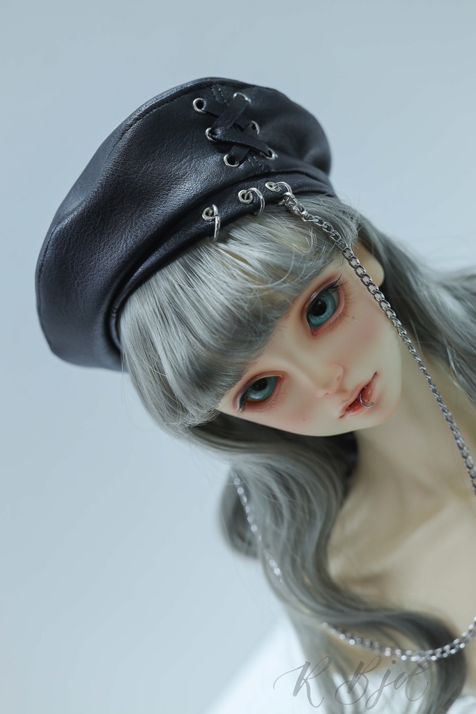 【全1/3サイズ対応可】パンク風チェーン付きレザーベレー帽