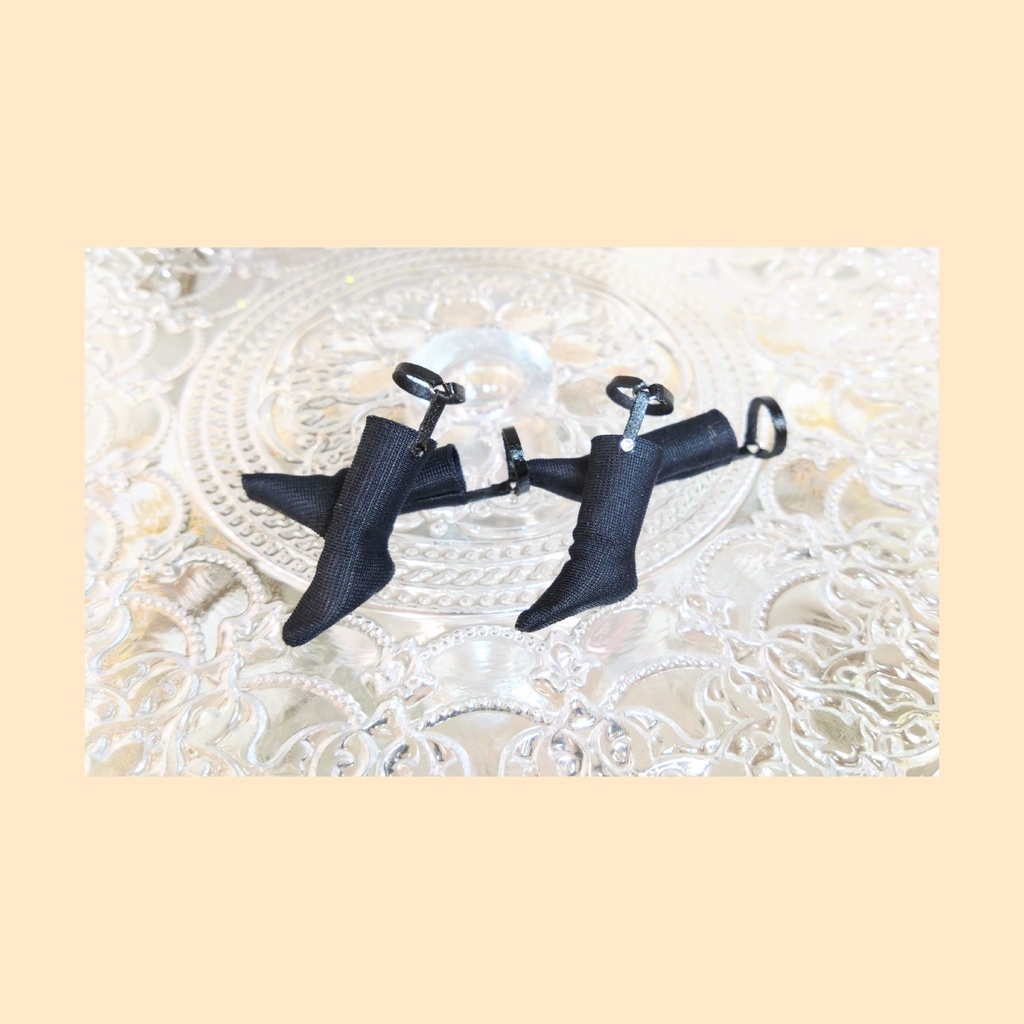 🆕Twitter(x)抽選受注🖤紳士靴下🖤ソックスガーター(紳士靴下付き)