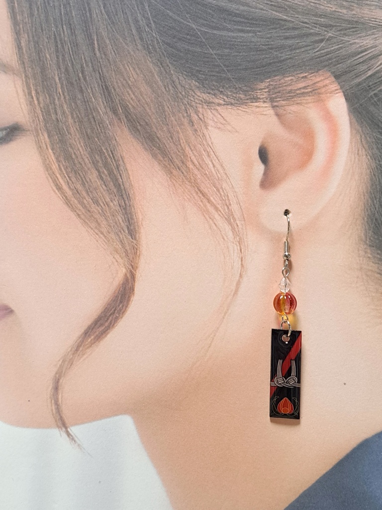 鬼灯の冷徹 鬼灯様イメージピアス・イヤリング(ハンドメイド)