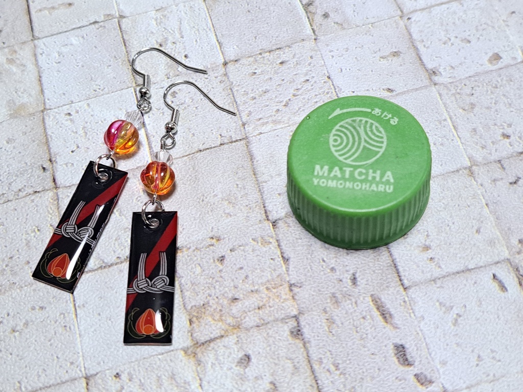 鬼灯の冷徹 鬼灯様イメージピアス・イヤリング(ハンドメイド)