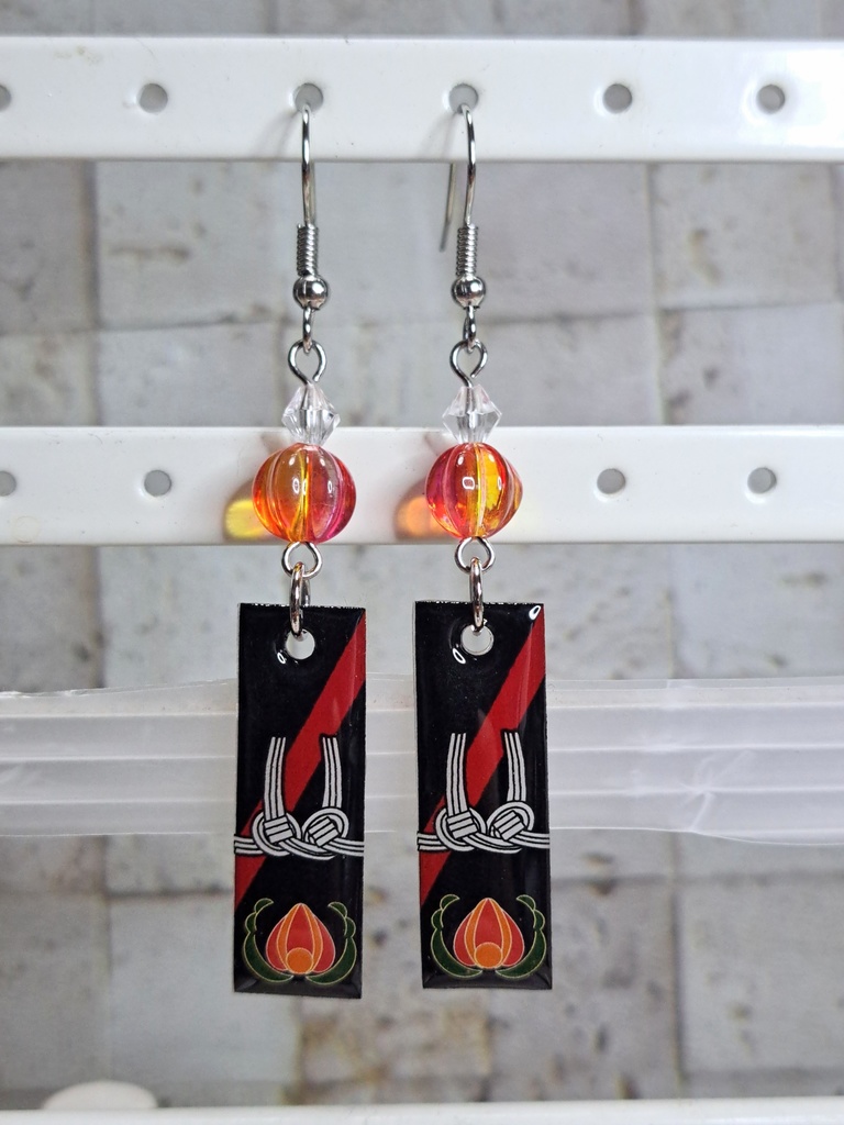 鬼灯の冷徹 鬼灯様イメージピアス・イヤリング(ハンドメイド)