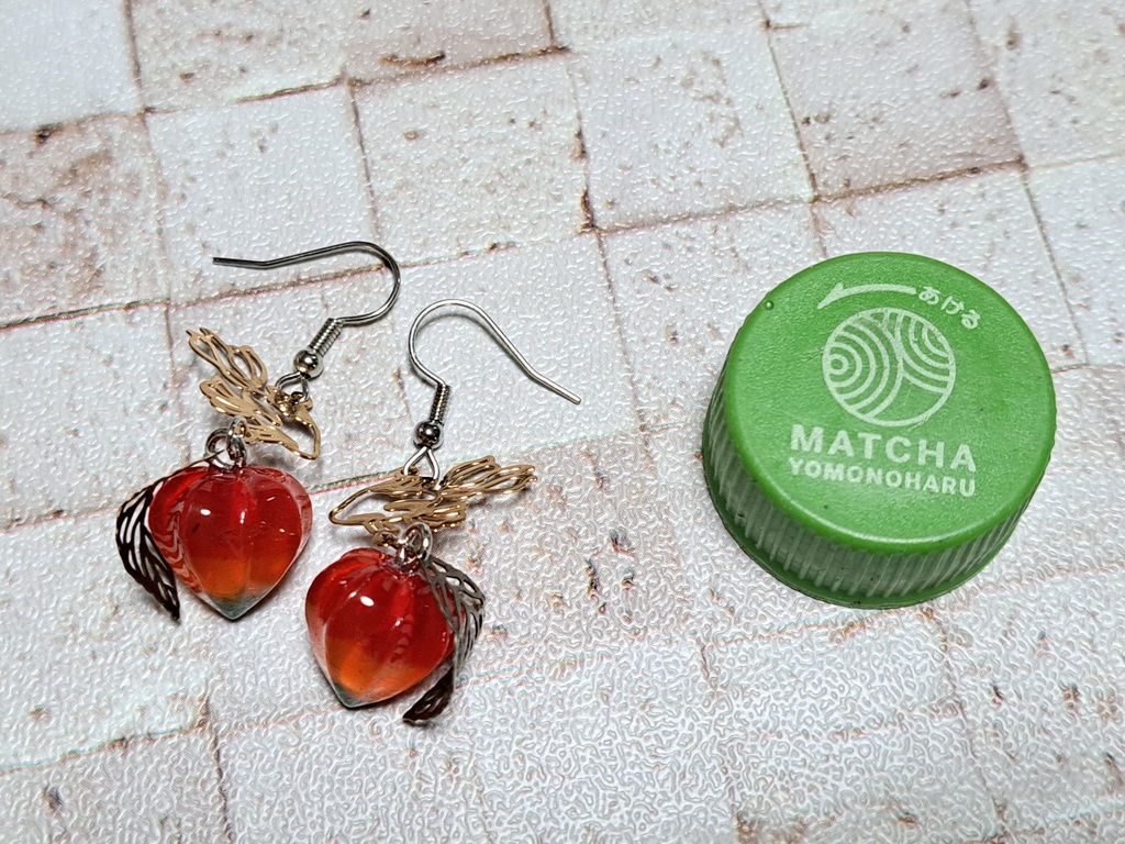 鬼灯(赤)金魚ピアス イヤリング(ハンドメイド)