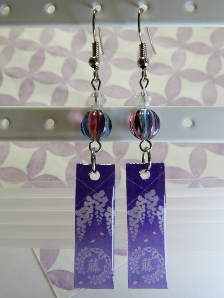 鬼滅の刃 藤の花の家紋の家 ピアス イヤリング(ハンドメイド)