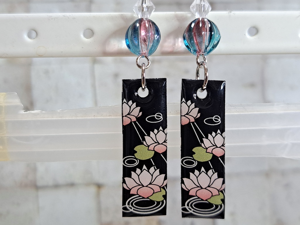 和風 和柄 花札 蓮の花 デザインピアス イヤリング(ハンドメイド)