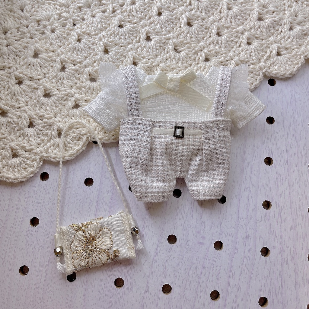 ベルト付きフリルサロペットセット