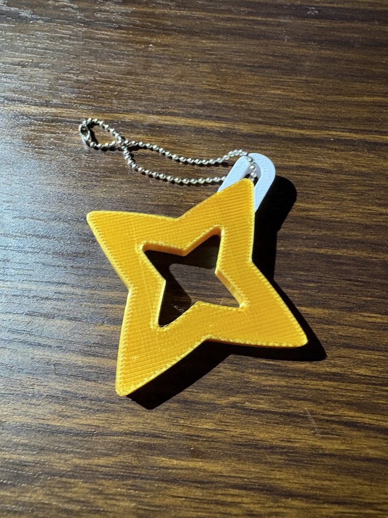 【非公式】天音かなた手裏剣キーホルダー[ゴールド]