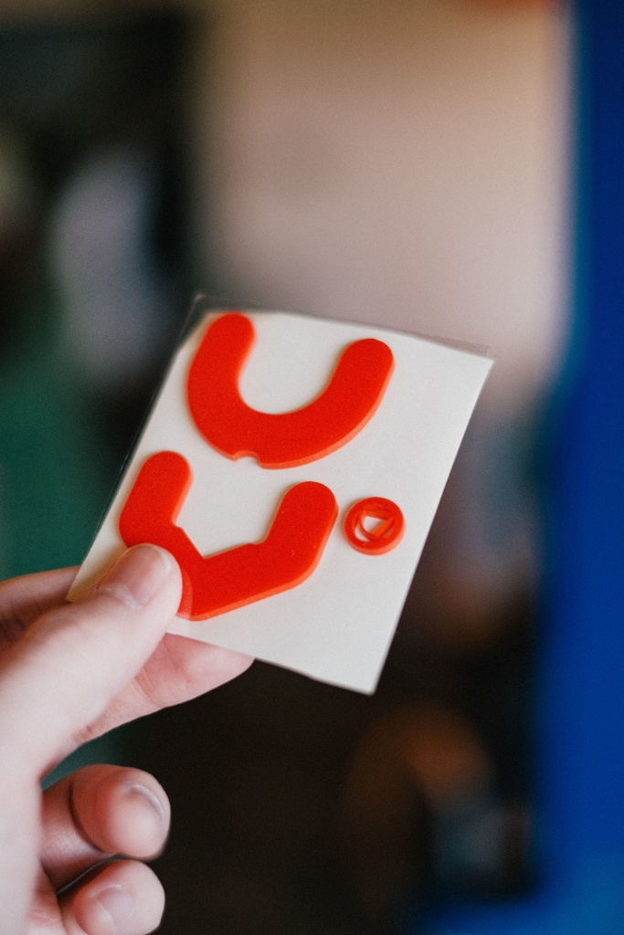 ULTRAV°アクリルステッカー