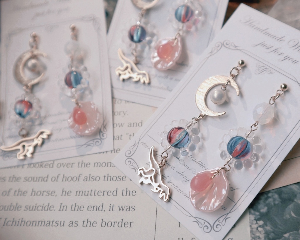 赤城ウェン モチーフアクセサリー