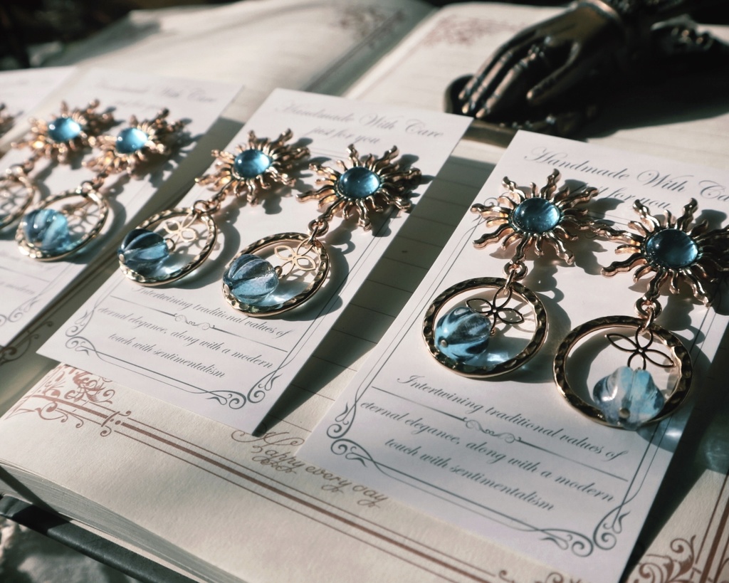 甲斐田晴 モチーフアクセサリー