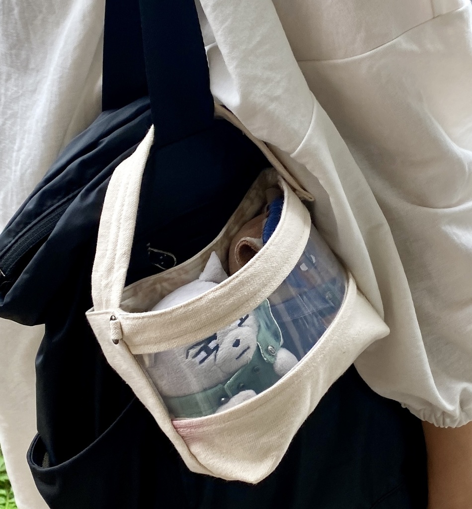 クリア窓付き、ぬいとおでかけバッグ