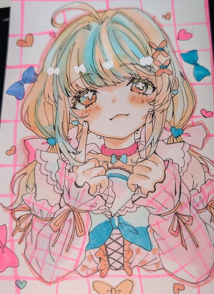 「ゆめかわ少女のオリジナルイラスト、出品中♡ ほっぺムニッポーズが可愛いコピック原画♡♡♡