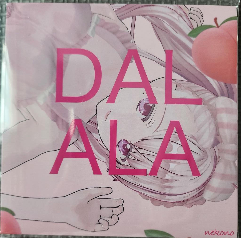 33.『限定アクスタAB＋アクリルコースター３種付CD』DALALA/不意打ちKISS【CD】