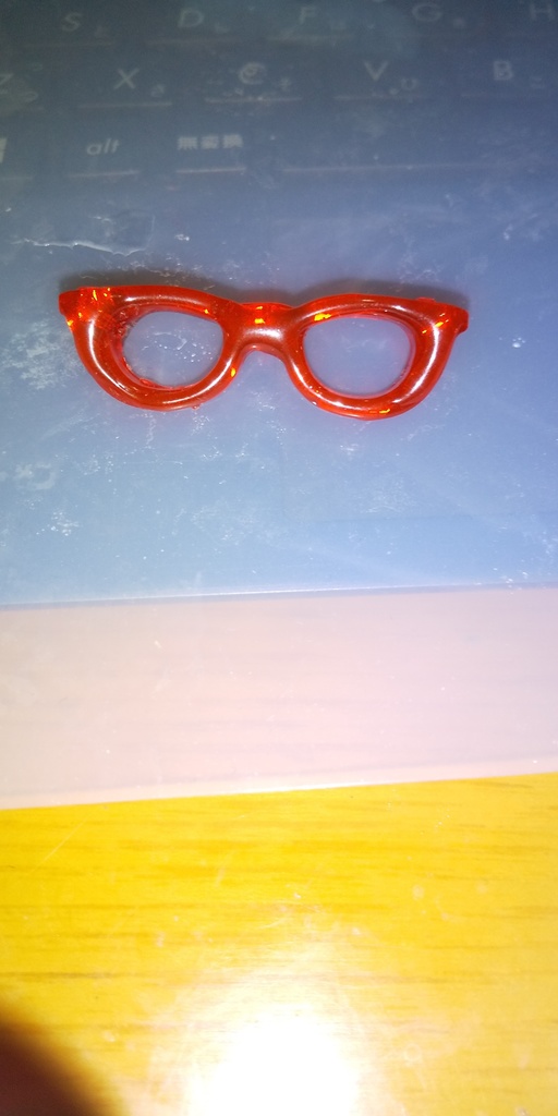 可愛いメガネのアクセサリー