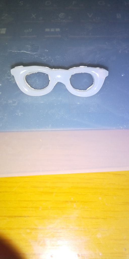 可愛いメガネのアクセサリー