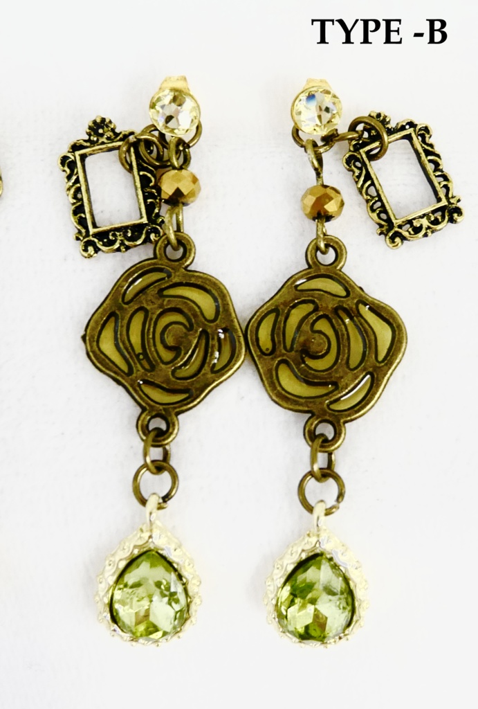 メアリーイメージピアス