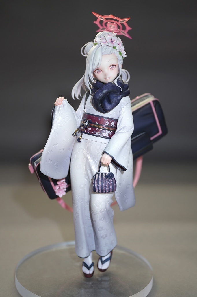 浅黄ムツキ(正月) 未塗装未組み立てガレージキット