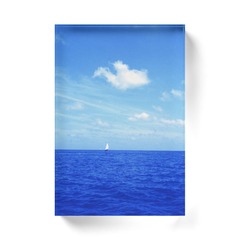 白い雲とヨット-T-053、アクリルブロック